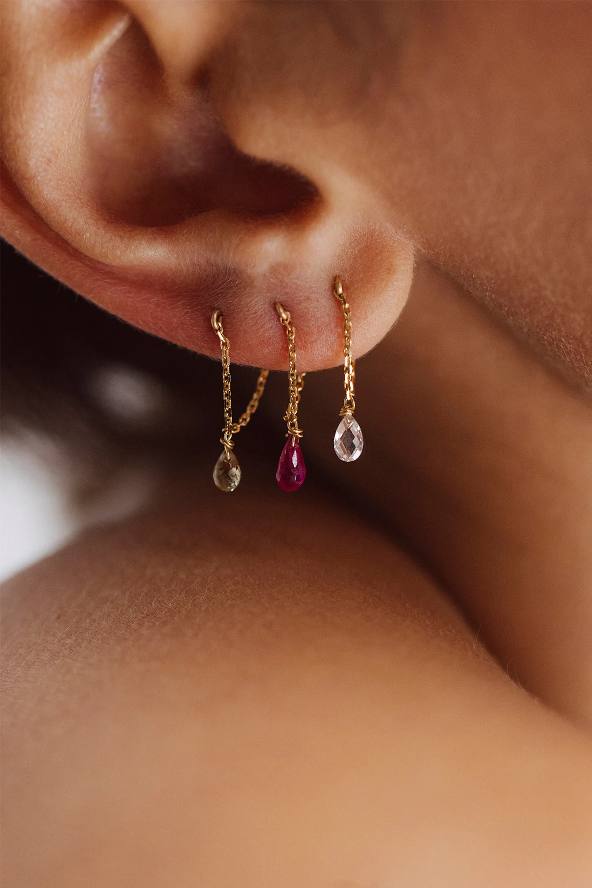 Boucle d'oreille Mia - Or 750‰ - Saphir vert clair - Image 2