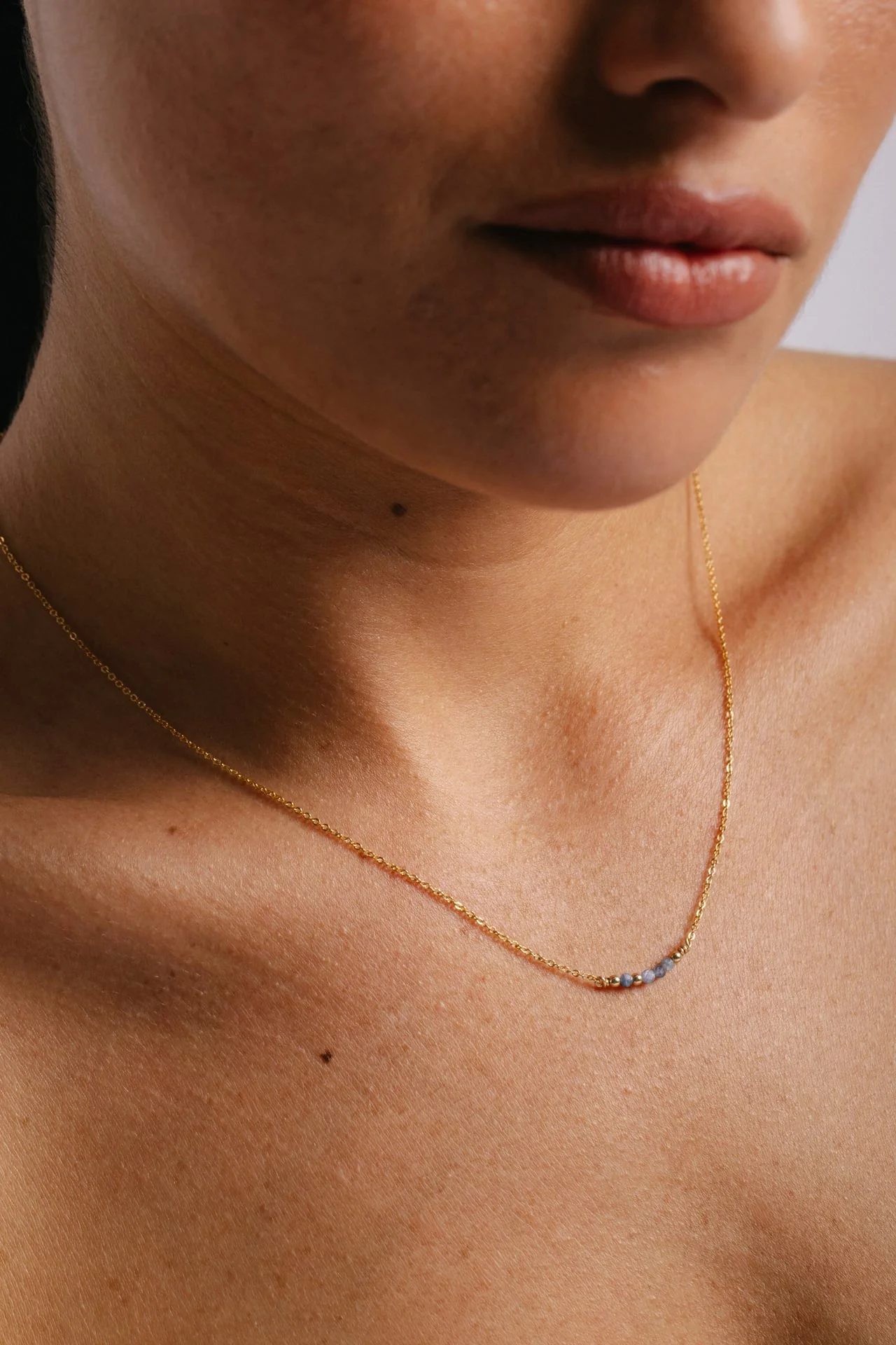 Collier court théa - Saphir - Image 2